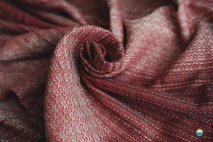 Слинг-шарф «Сердечки рубиновые»