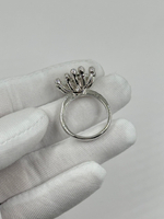 Кольцо с кристаллами