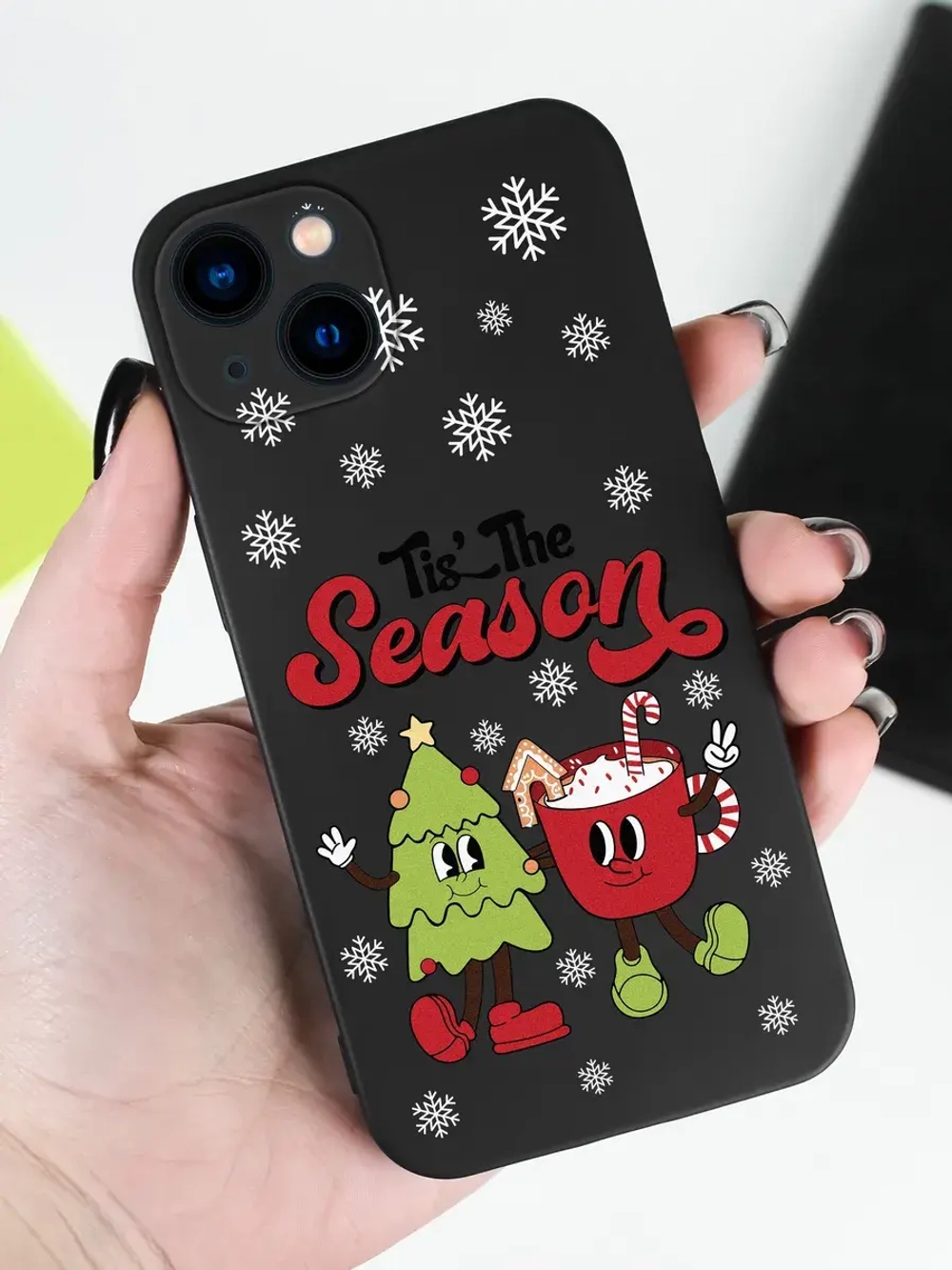 Чехол на iPhone 15 новогодний