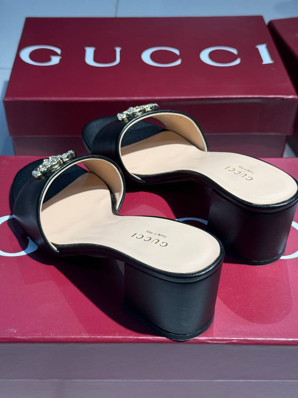 Босоножки Gucci