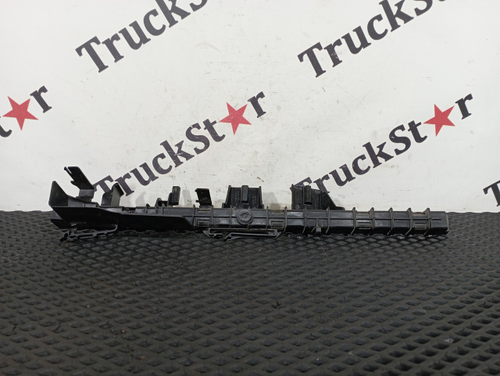 Направляющая стекла двери левой