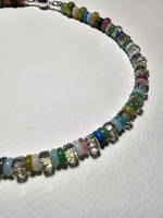 Колье ручной работы из ассорти натуральных камней и хрусталя "Ассорти"