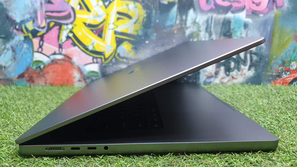 MacBook Pro A2780, 16.2" 2023 Retina M2 Pro Новый MNW83LL/A