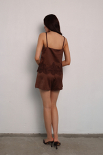 Комплект бельевой с кружевом шоколадный