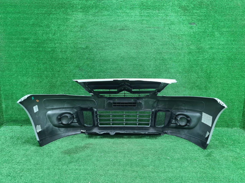 Бампер передний Citroen C3 1 (2005-2010) Com Furo