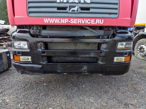 Бампер передний