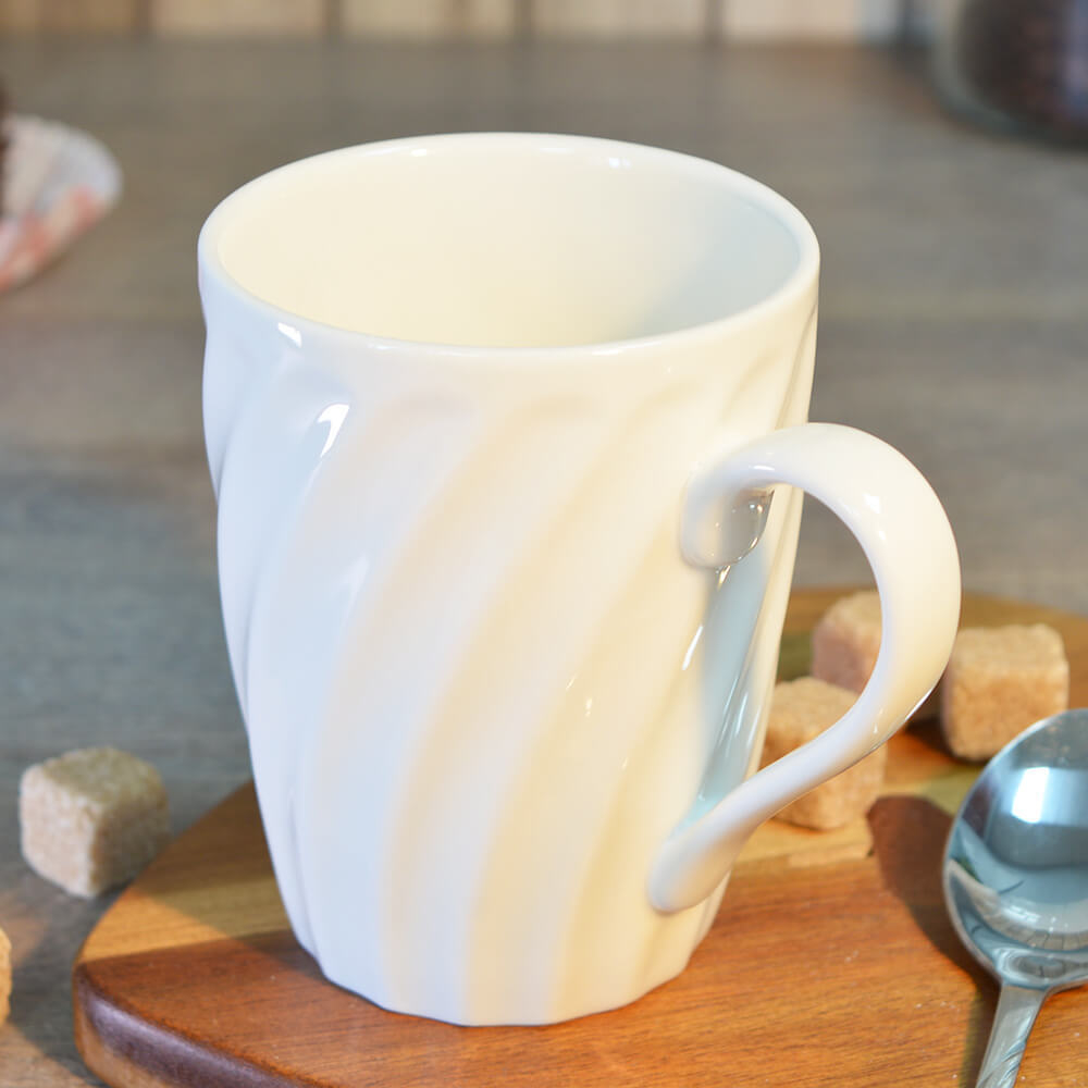 Кружка 330мд Пломбир (00113582) 330 мл, 001-306 фарфор"