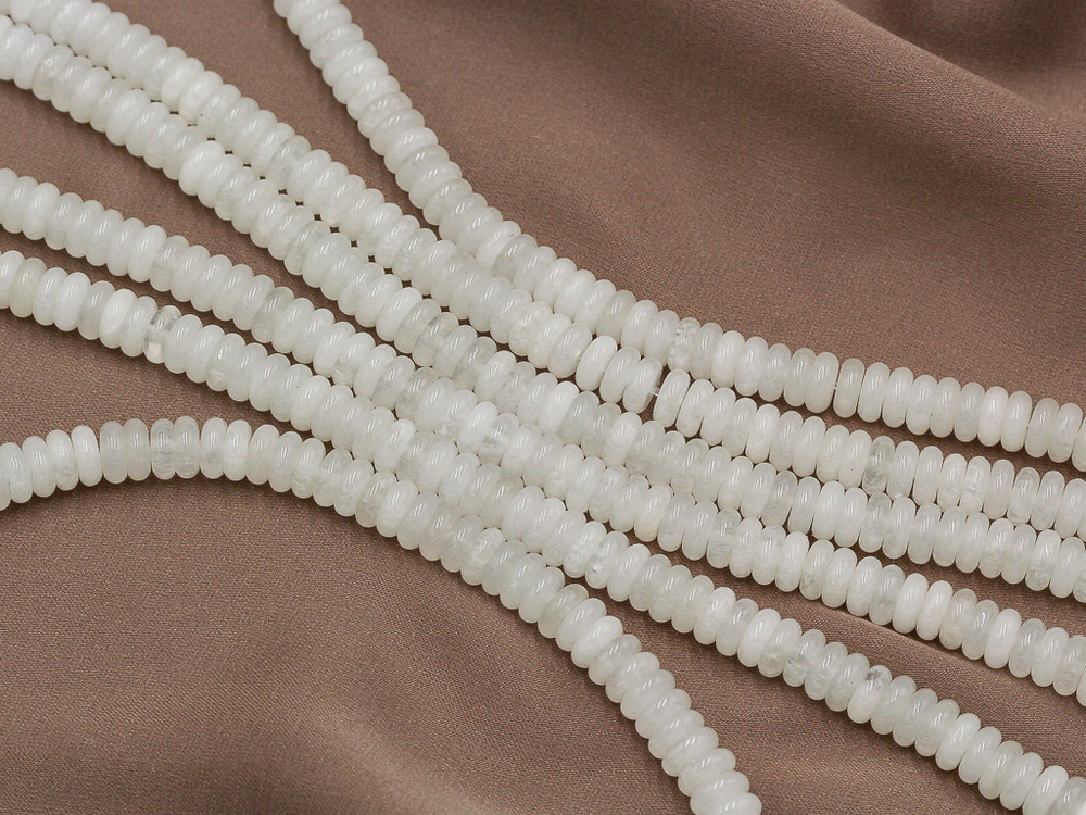 Нить бусин из кварца 6,5мм, рондель