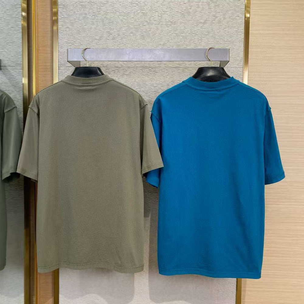 Футболка Balenciaga
