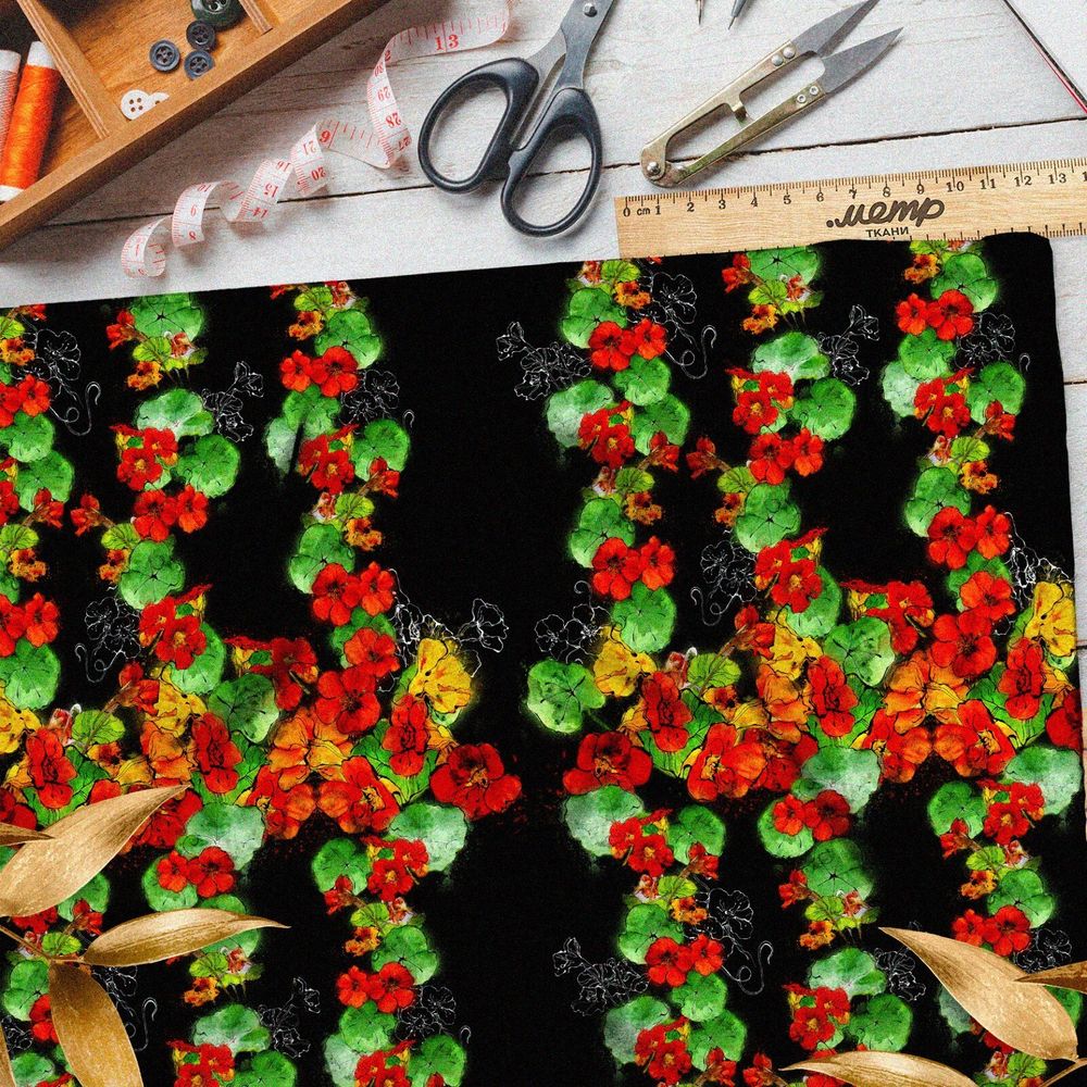 Ткань оксфорд 600 красные цветочки с зеленью