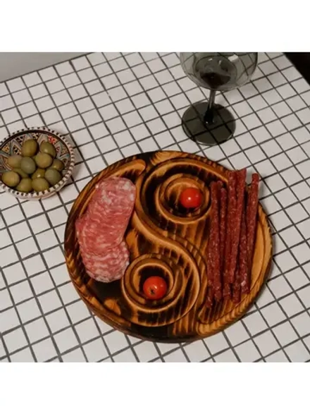 Деревянная менажница круглая из кедра