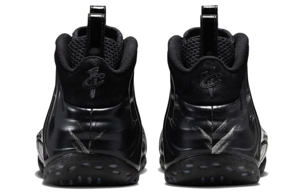 Кроссовки Nike Foamposite One "Black And White"