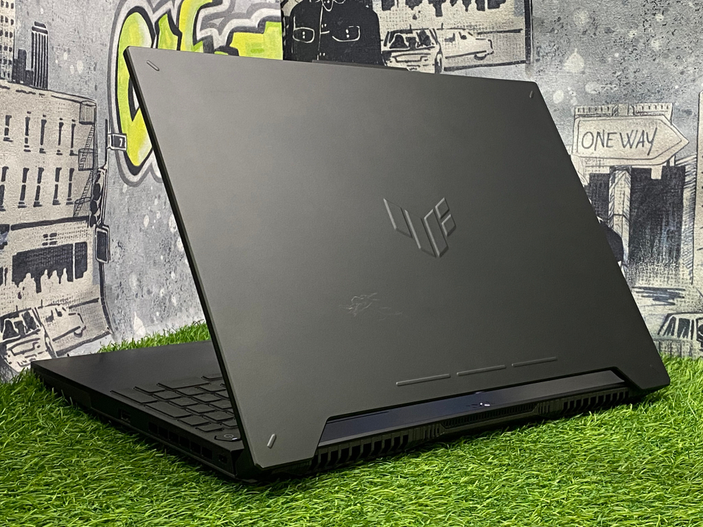 Игровой Asus 15.6" Ryzen 7 7735HS/RTX 4060 8GB/FHD IPS 144Hz/16GB DDR5/512GB SSD/ TUF Gaming A15 FA507NV-LP023[90nr0e85-m002a0]/Windows 10