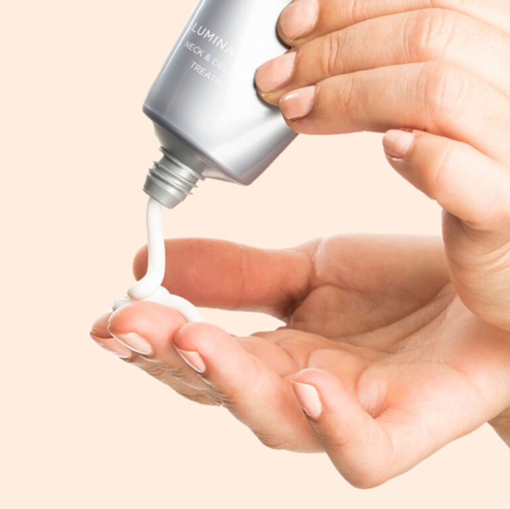 Крем для зоны шеи и декольте Cosmedix ILLUMINATE&LIFT Neck Decollete Treatment 74г