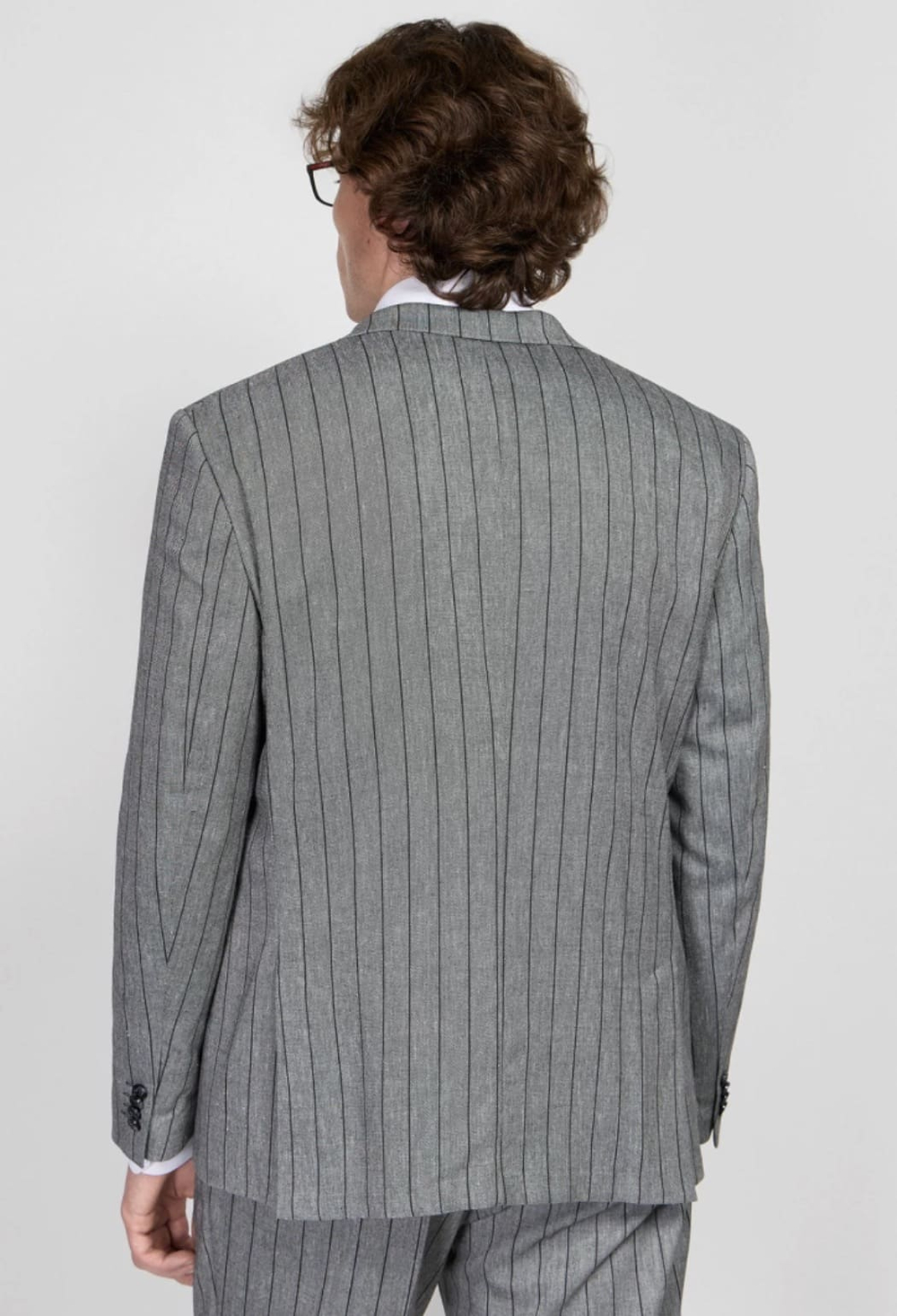 Мужской костюм двойка в полоску (серый) В80