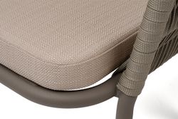 "Бордо" стул плетеный из роупа (колос), каркас алюминий бежево-серый (RAL7006) муар, роуп серо-коричневый 23мм, ткань Mossle бежевая