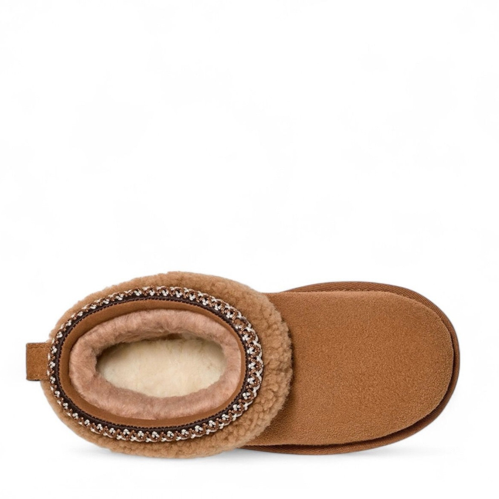 UGG Classic Ultra Mini Maxi Curly Boot Chestnut