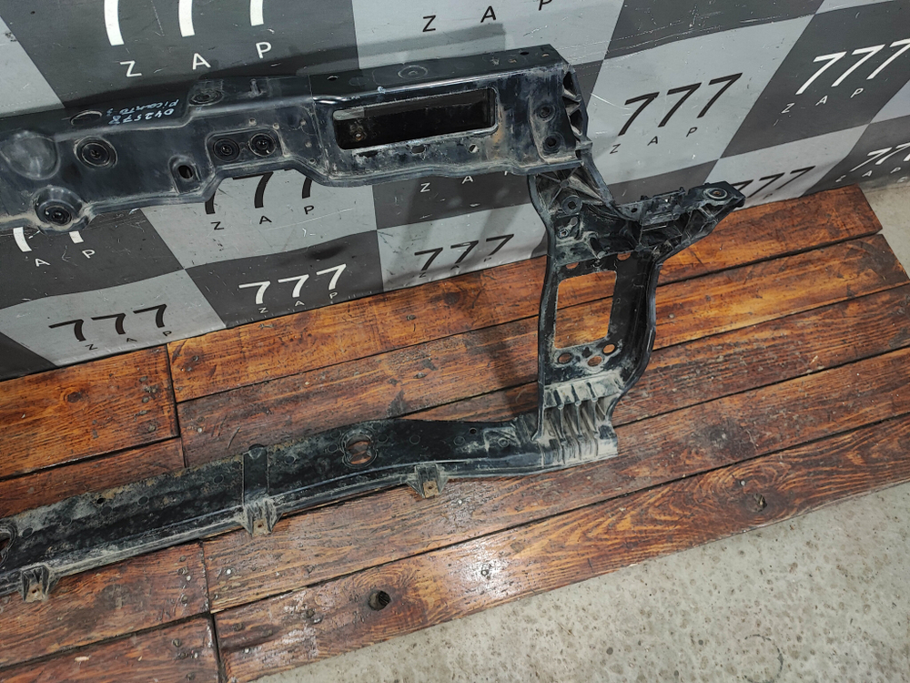 Панель передняя Kia Picanto 3 (JA) 17-нв Б/У Оригинал 64101G6000