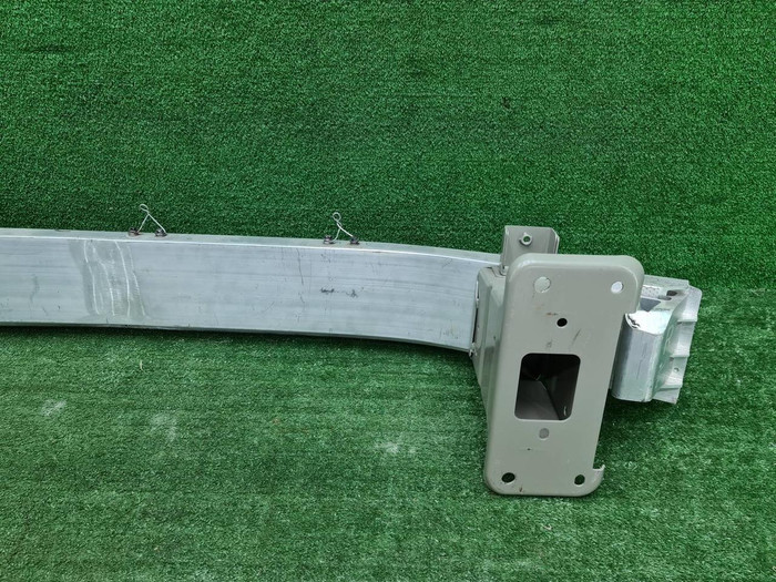 Усилитель передний Lixiang L7 (2022-н.в.)