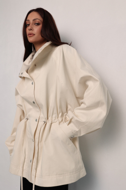 Тренч - парка молочная