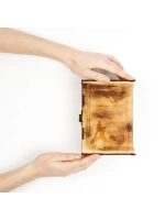 Подарочная коробка