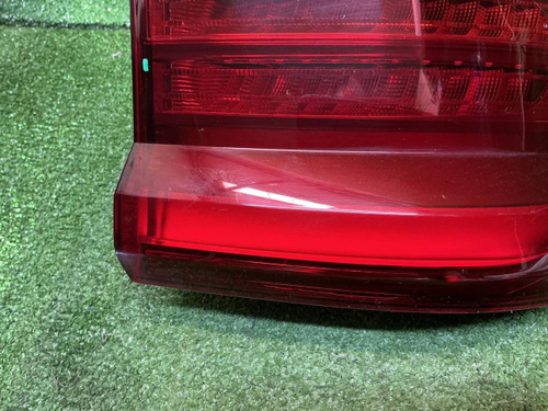 Фонарь правый внешний BMW X3 G01 (2017-2021)