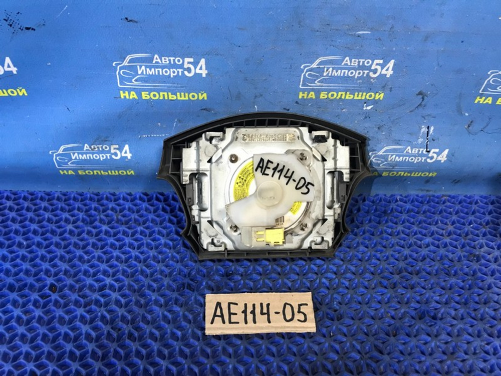Подушка безопасности водительская TOYOTA SPRINTER 1999