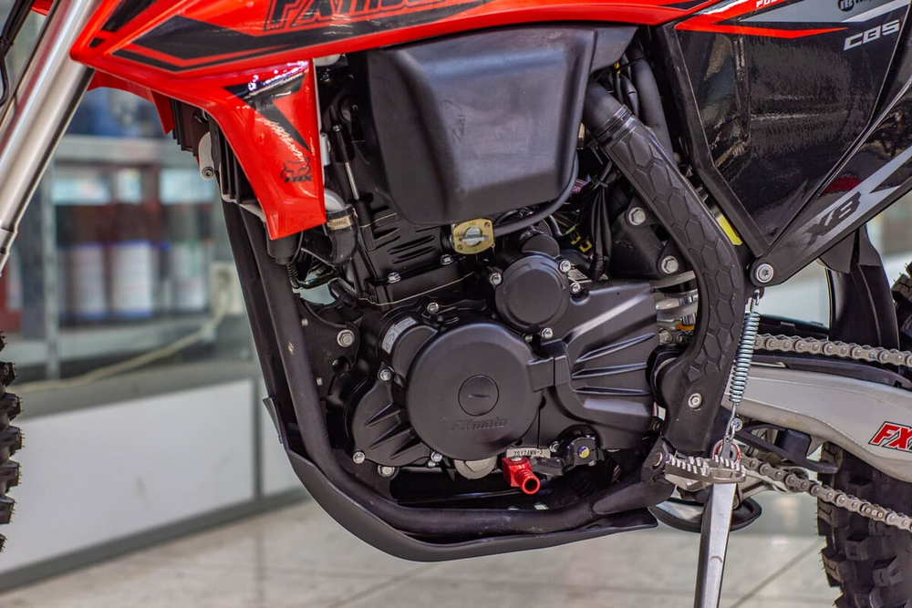 Мотоцикл кроссовый эндуро FXMOTO X8 CBS300