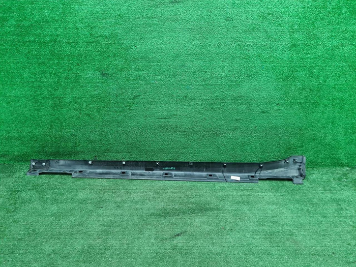 Накладка порога правая Subaru XV 2 GT (17-н.в.)