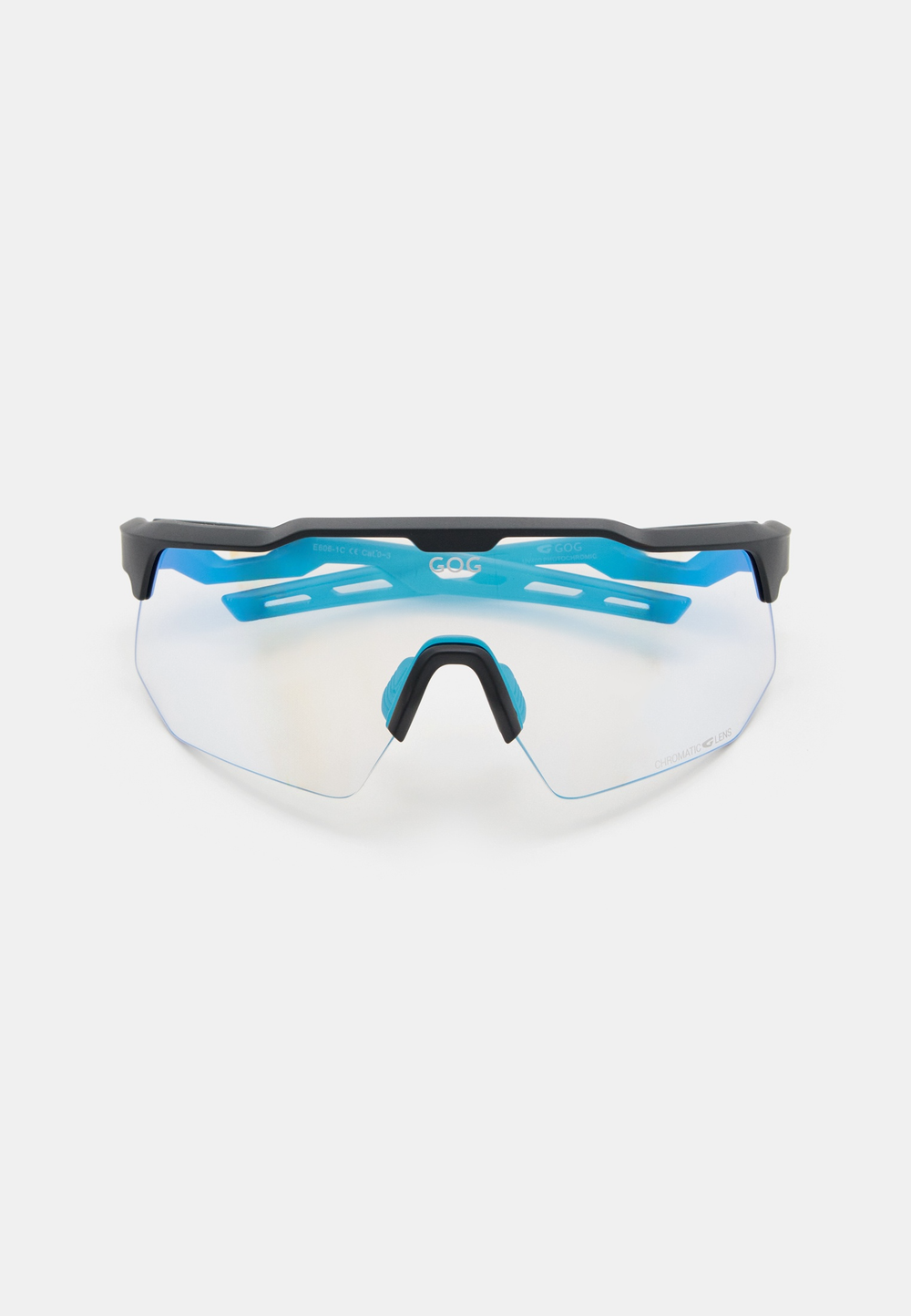 Спортивные очки GOG Loki / Matt Black / Photochromic White-Blue Lens