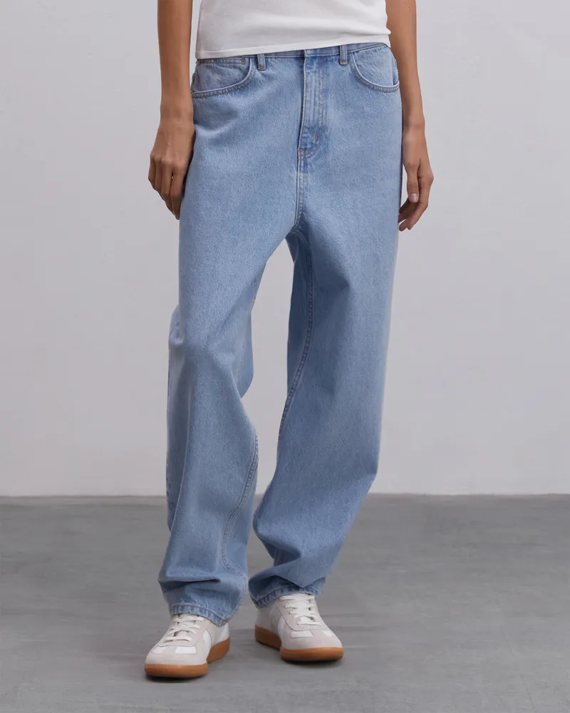 Голубые джинсы-багги