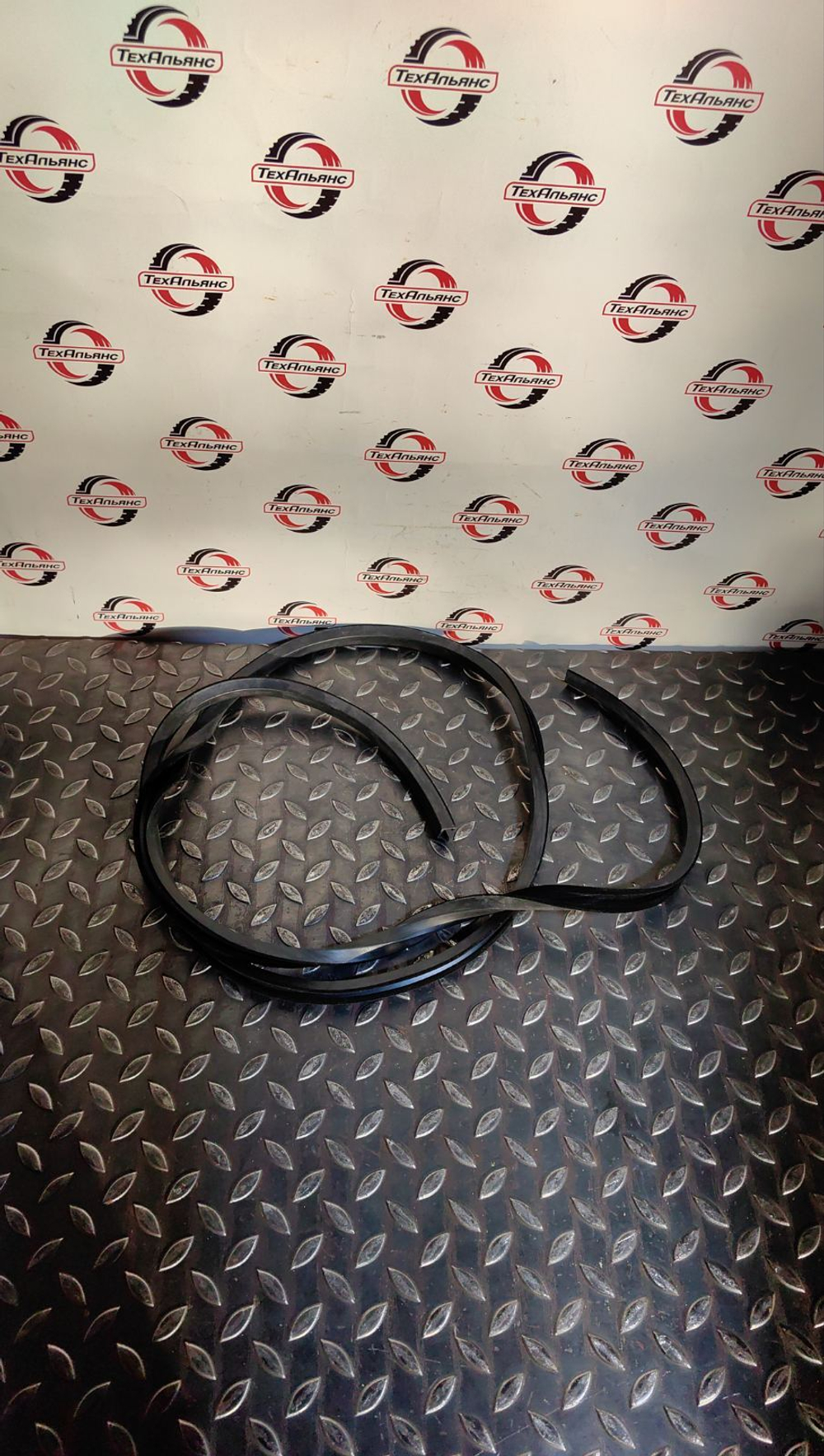 Уплотнитель стекла 15150508