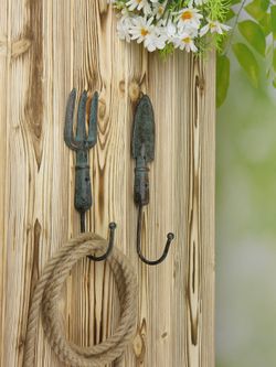 Iron Garden Крючок настенный Вилка Садовника