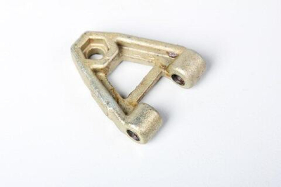 Петля 80-6708902 в стекло (3 отверстия) (ВЗТЗЧ) МТЗ-80/82