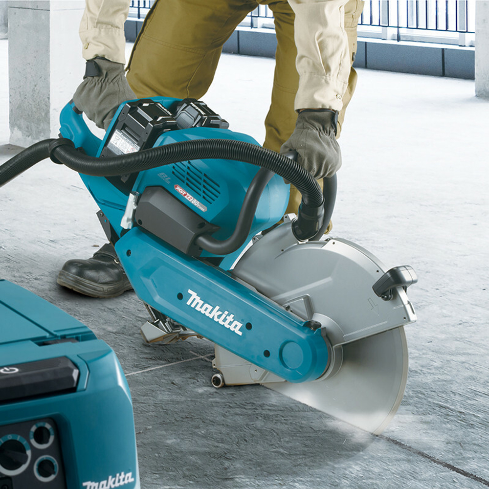Резчик аккумуляторный Makita CE002GZ01