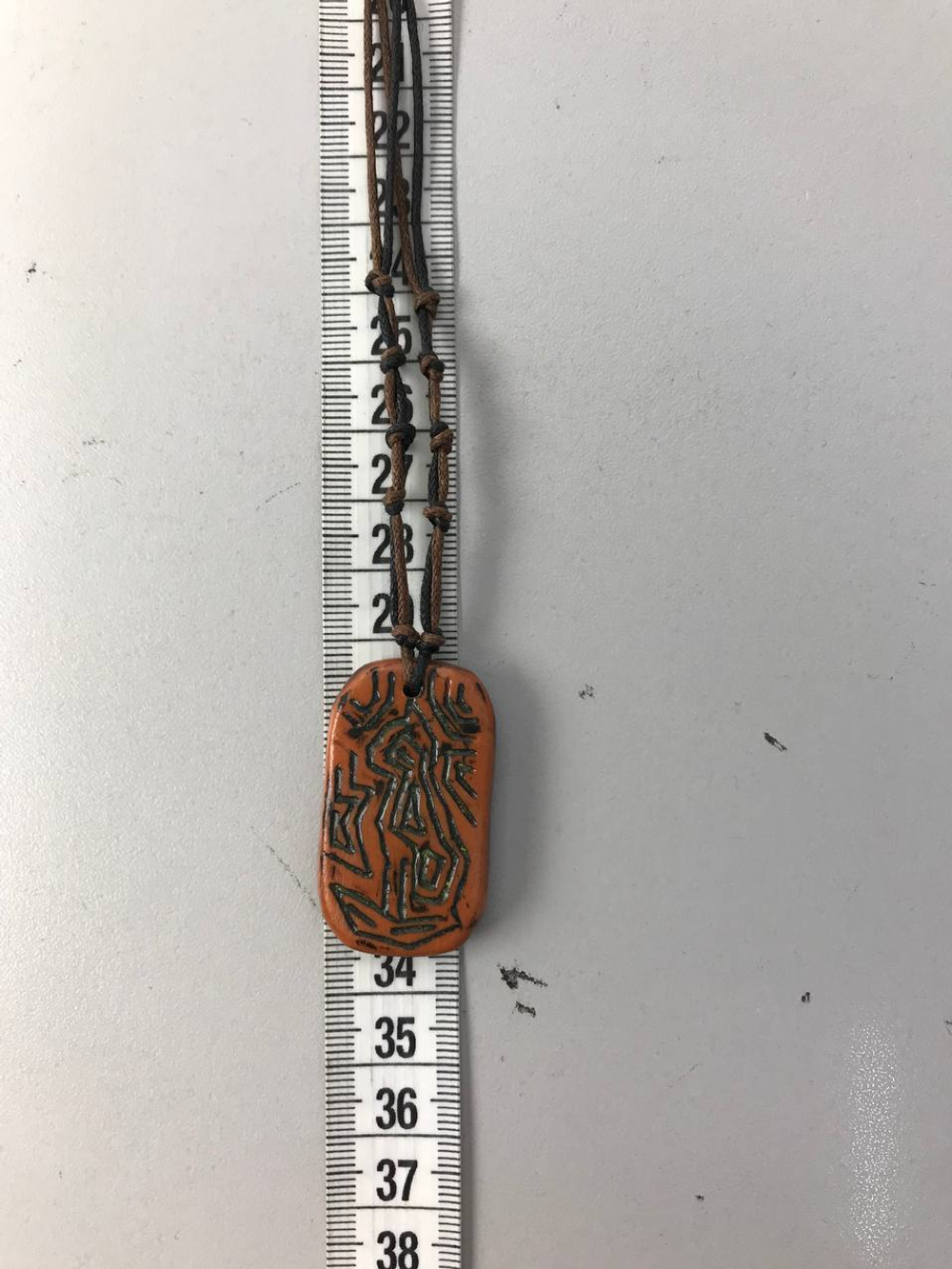 Колье с иероглифами, новое