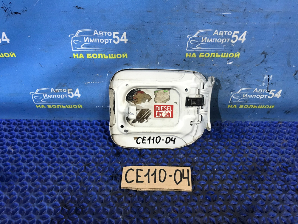 Лючок бензобака TOYOTA COROLLA 1996