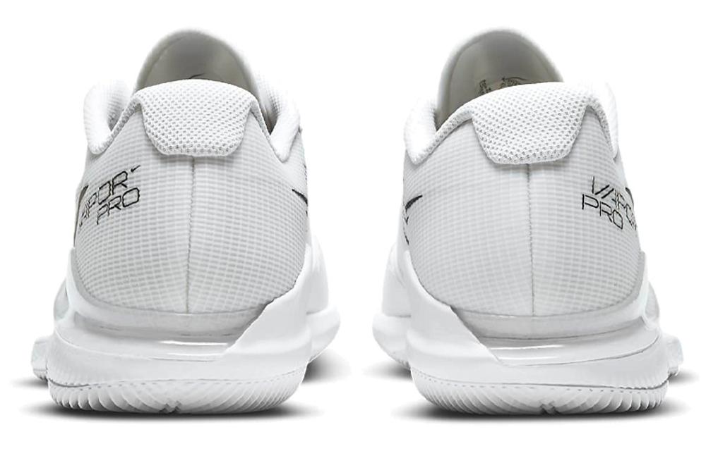 Кроссовки Nike Air Zoom Vomero 5 "Timeless" (Женская размерная сетка)