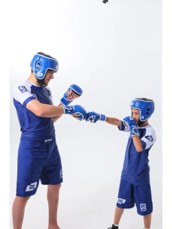 Спортивная футболка, рашгард для тренировок и соревнований