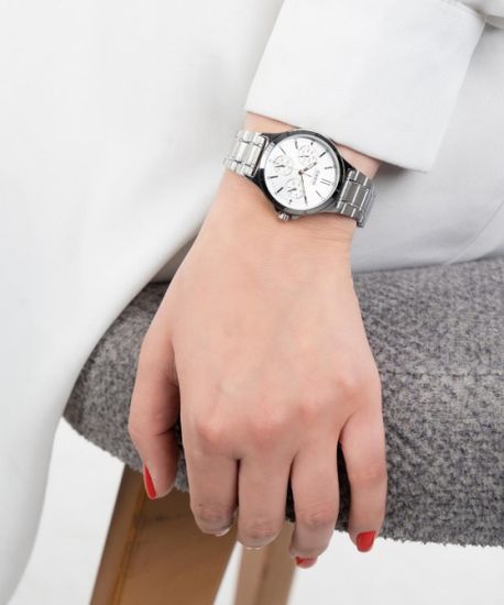 Женские наручные часы Casio LTP-V300D-7A