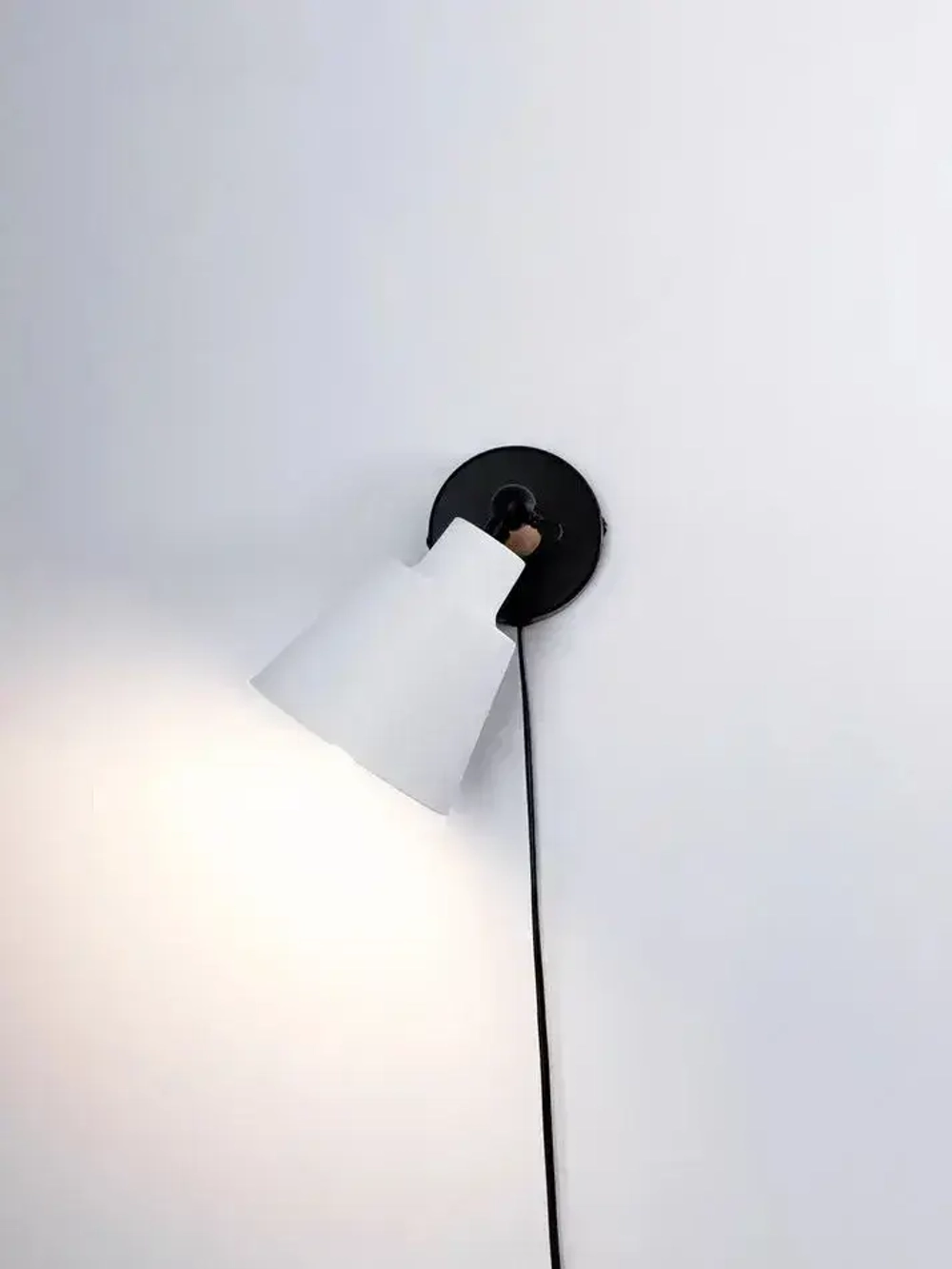 Бра настенный светильник Outframe, светильник настенный, цоколь Е27, белый