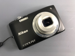 Nikon Coolpix S2700
