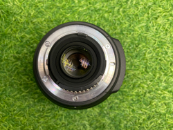 Nikon 18-200mm 3.5-5.6G ED AF-S VR DX