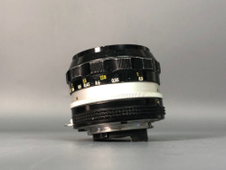Nikon Nikkor 24mm 2.8