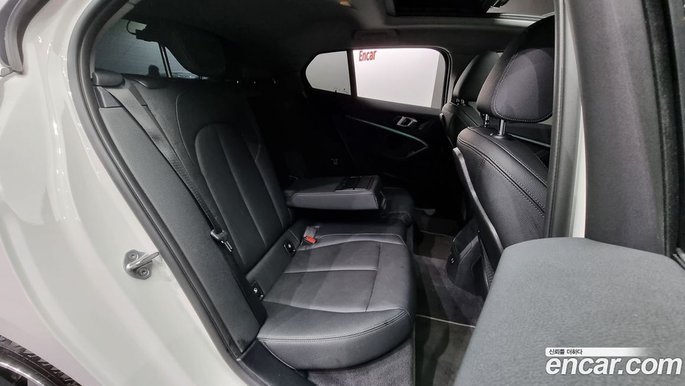 BMW 1 Series (F40) 120i Sports (02.2022)