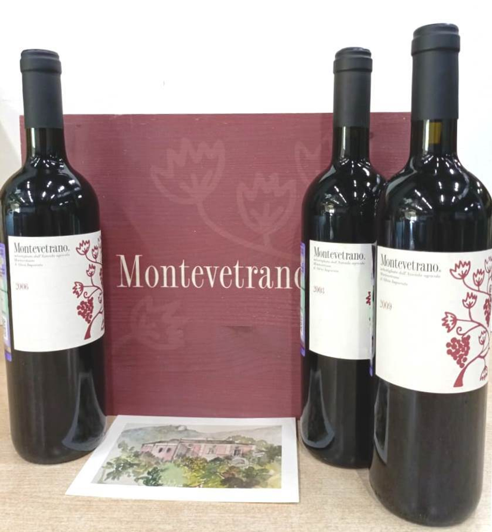 Montevetrano, Set Montevetrano 3 bottles Vintage 2003 - 2006 - 2009 in wooden case