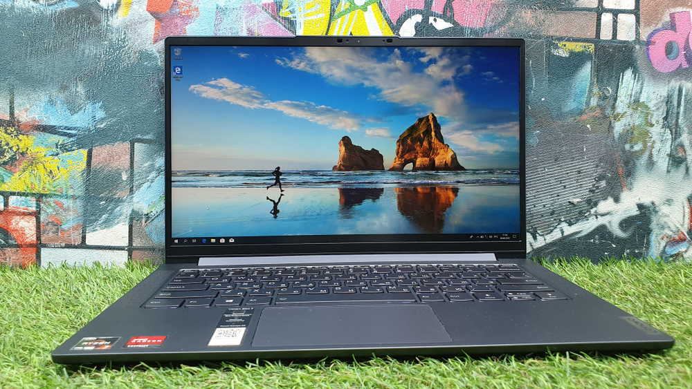 Ультрабук Lenovo Ryzen 7/16 Gb/SSD 512 Gb/FHD