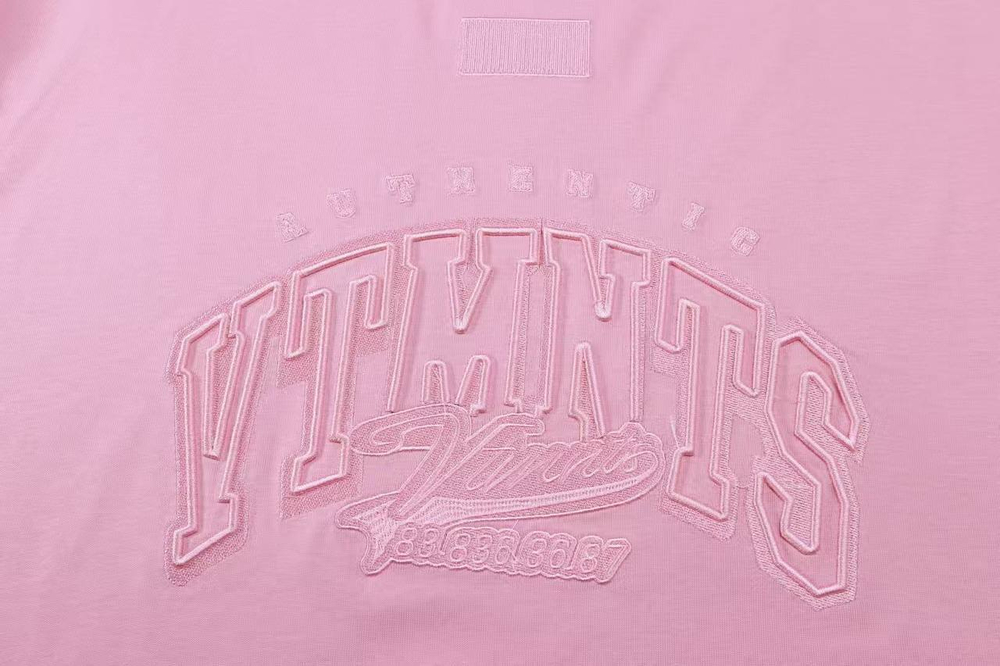 Футболка Vetements