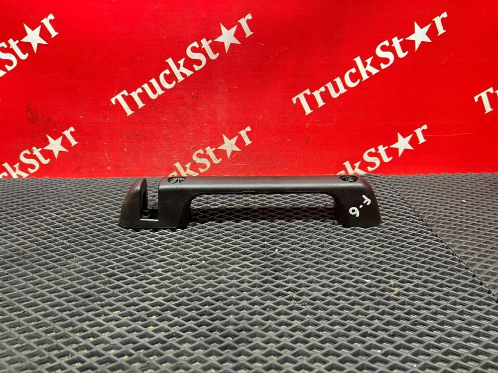 Ручка капота