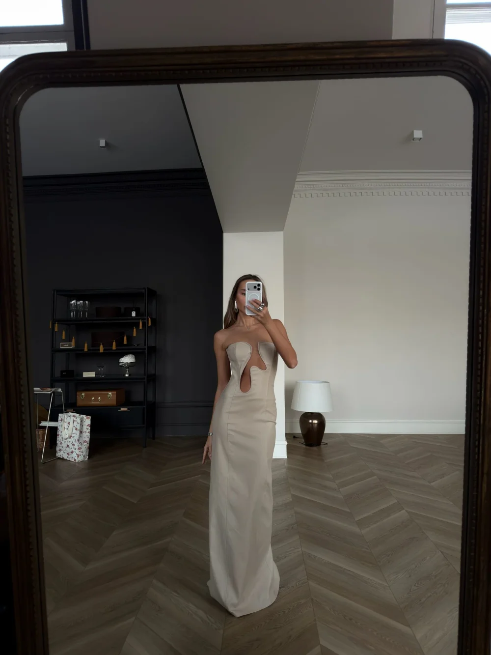 Платье макси из экокожи с металлической вставкой, Молочное